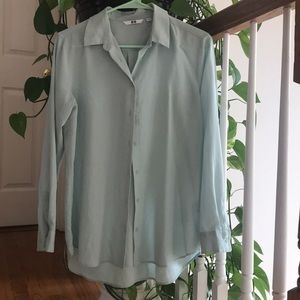 Uniqlo Raylon Blouse